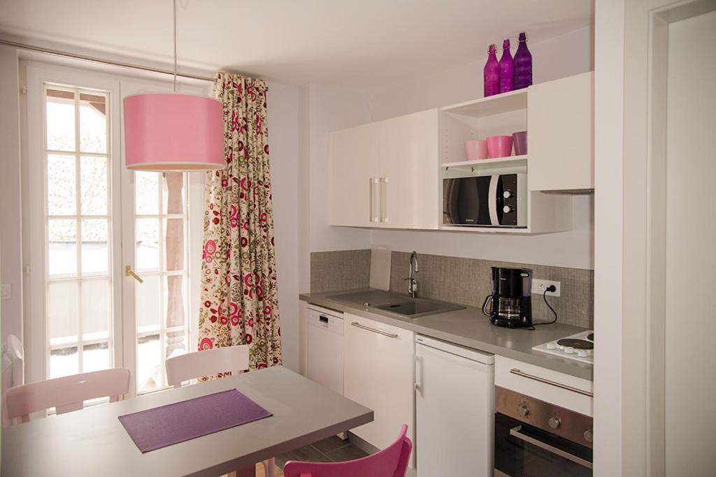 Appartements Les Loges Les Remparts Kaysersberg-Vignoble Bagian luar foto